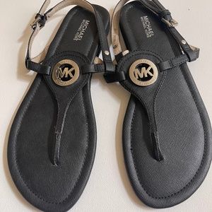 2 pairs of Michael Kors sandals (silver/black) Size 8